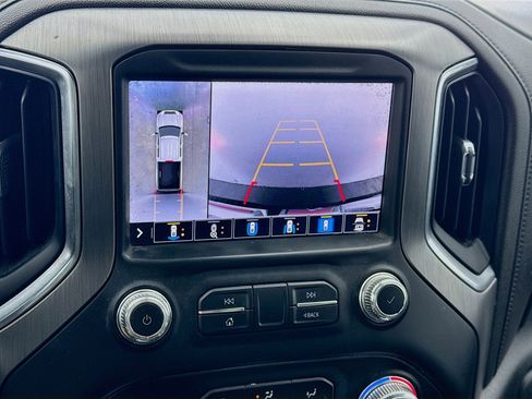 Used 2022 GMC Sierra 2500 Denali w/ Denali Ultimate Package image 10