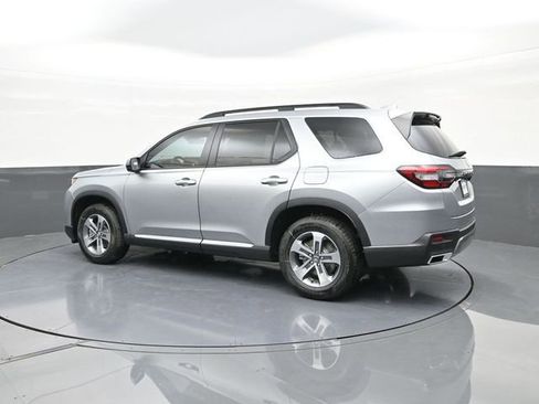 New 2026 Honda Pilot EX-L image 5