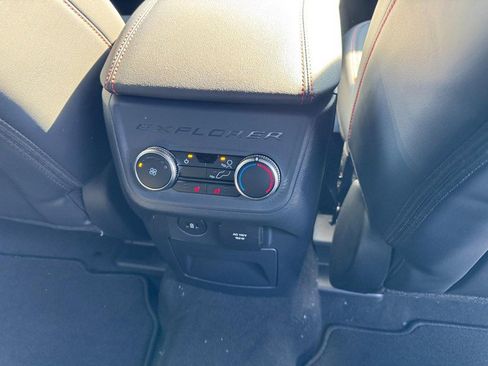 New 2026 Ford Explorer ST-Line w/ ST-Line Street Pack image 11
