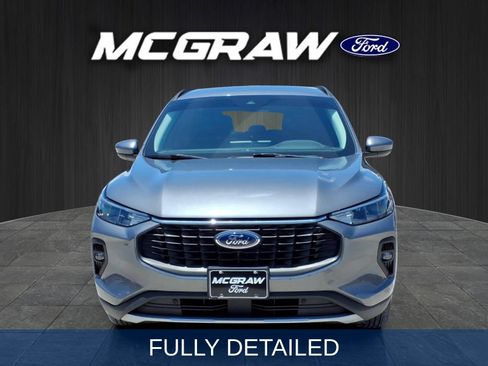 Used 2024 Ford Escape SE FWD image 3