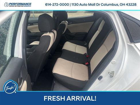 Used 2017 Honda Civic Sport image 10