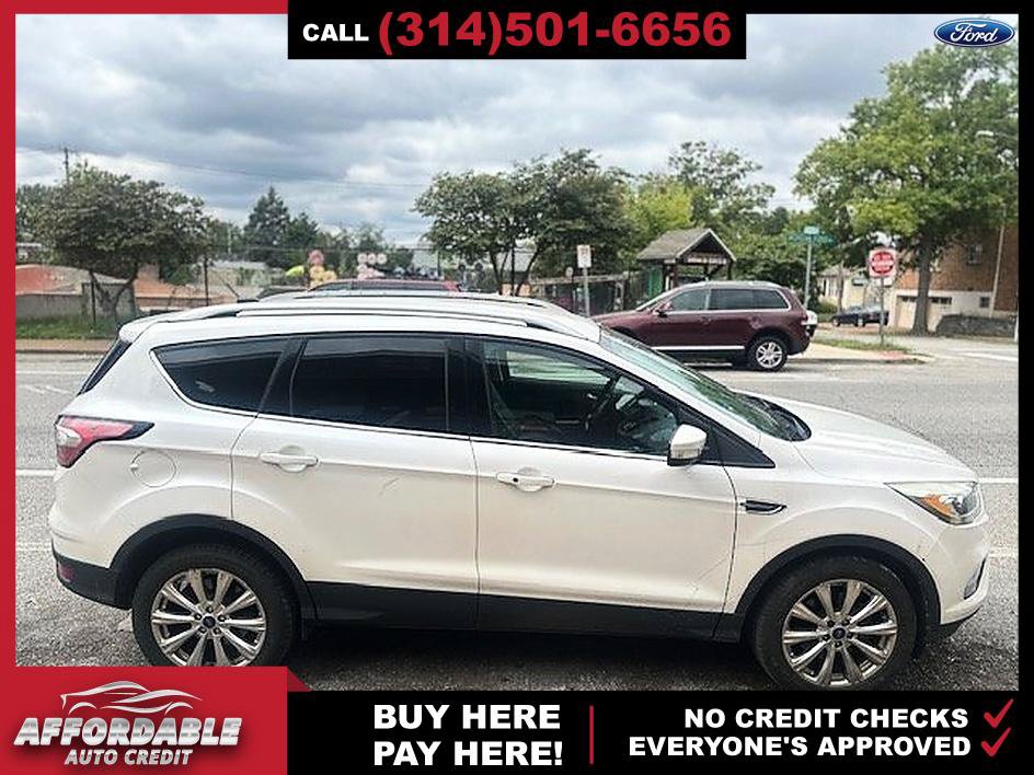 Used 2017 Ford Escape Titanium AWD/4WD image 6