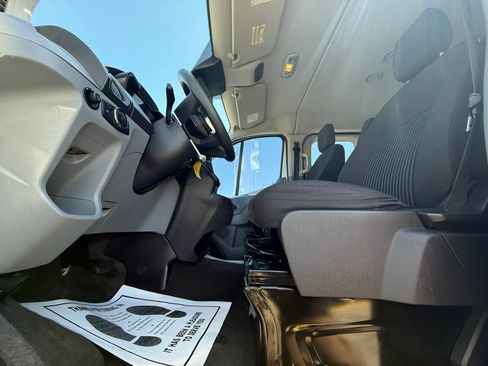 Used 2017 Ford Transit 350 XLT RWD image 31
