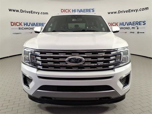 Used 2021 Ford Expedition Max Limited image 6