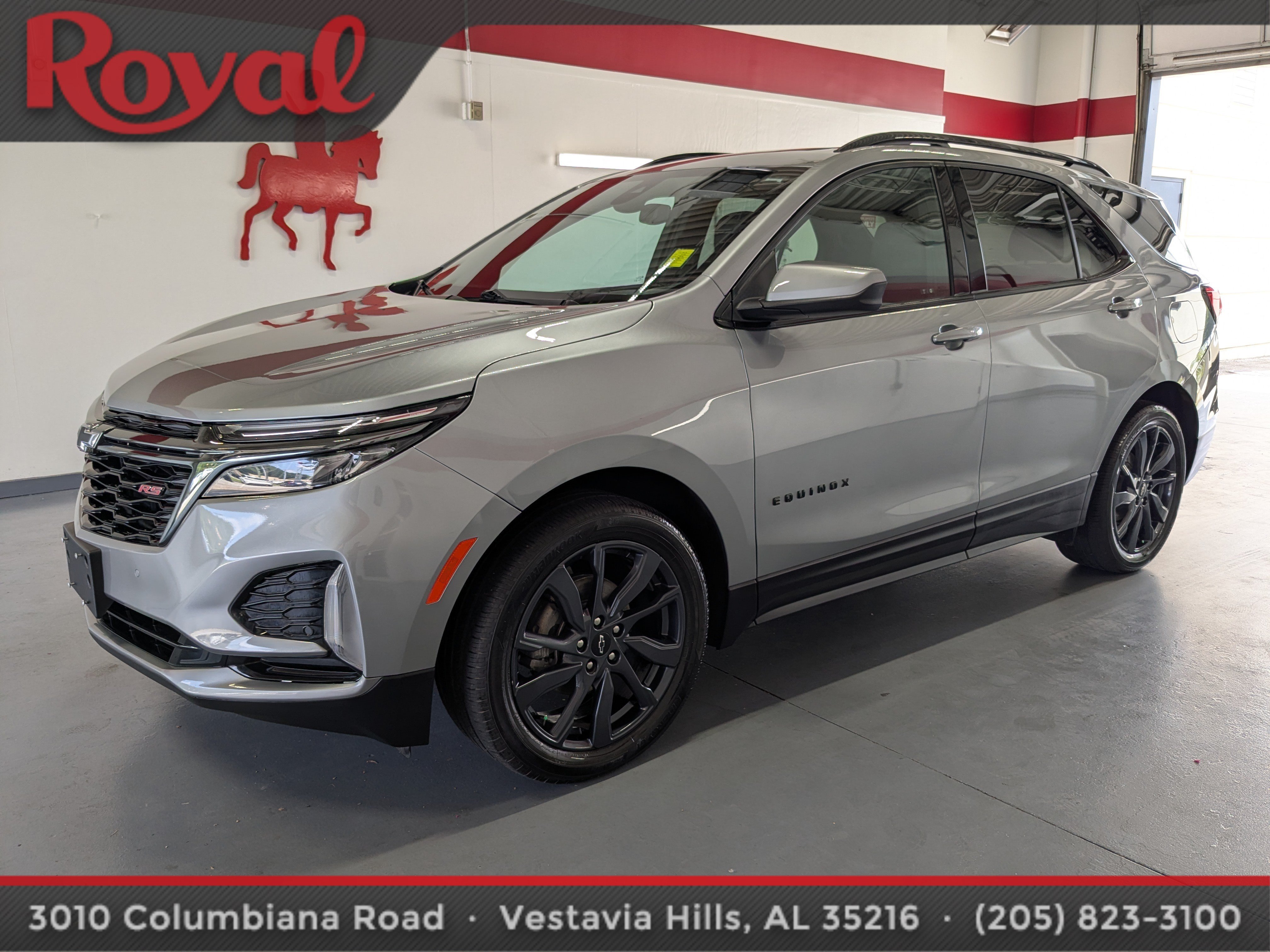 Used 2024 Chevrolet Equinox RS FWD image 1