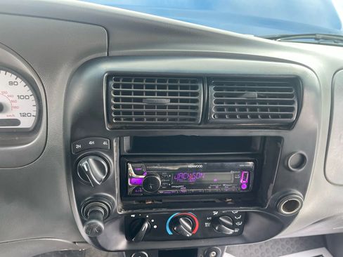 Used 2011 Ford Ranger Sport image 15