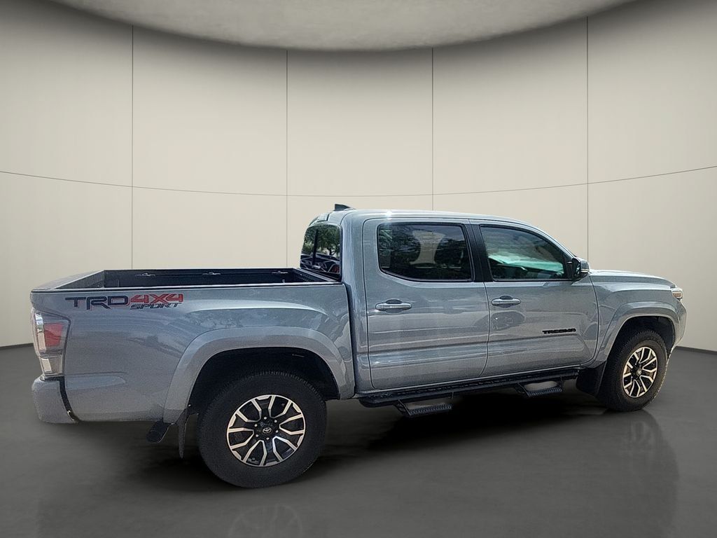 Used 2020 Toyota Tacoma TRD Sport w/ Technology Package AWD/4WD image 8