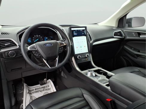 Used 2024 Ford Edge SEL w/ Convenience Package image 10