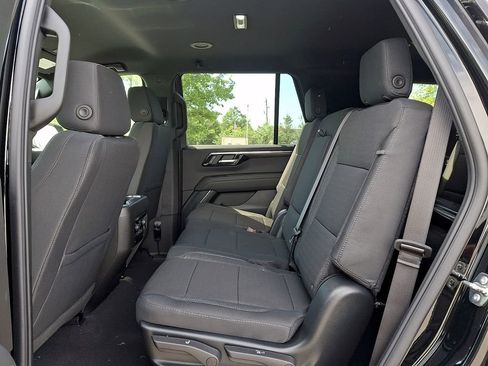 New 2026 Chevrolet Tahoe LS w/ LPO, Dark Essentials Package AWD/4WD image 6