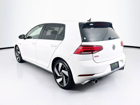 Used 2021 Volkswagen Golf 4-Door FWD image 5