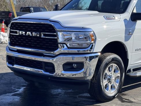 Used 2024 RAM 2500 Big Horn image 32