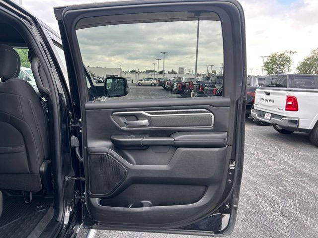 Used 2019 RAM 1500 Big Horn AWD/4WD image 19