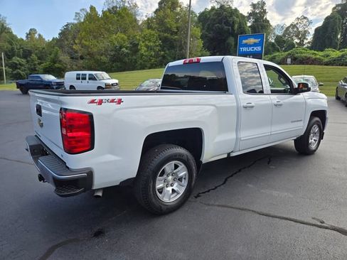 Used 2018 Chevrolet Silverado 1500 LT AWD/4WD image 8