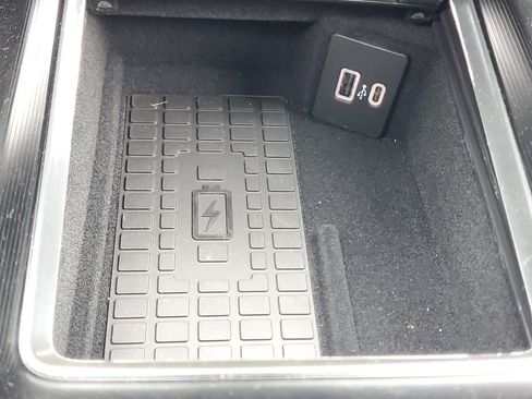 New 2026 Lincoln Corsair Premiere image 23