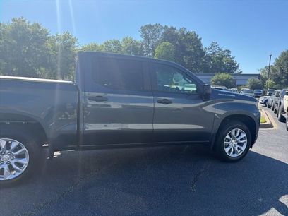 Used 2020 Chevrolet Silverado 1500 Custom w/ Custom Value Package