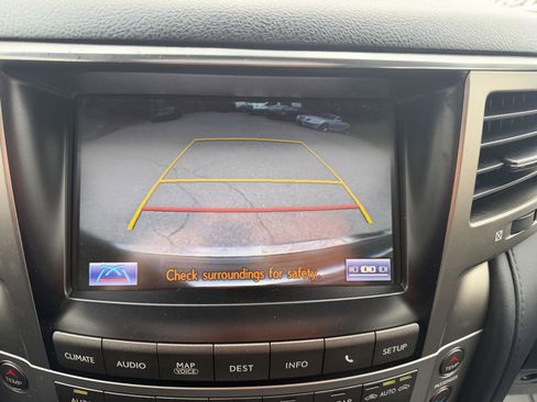 Used 2015 Lexus LX 570 Base image 21