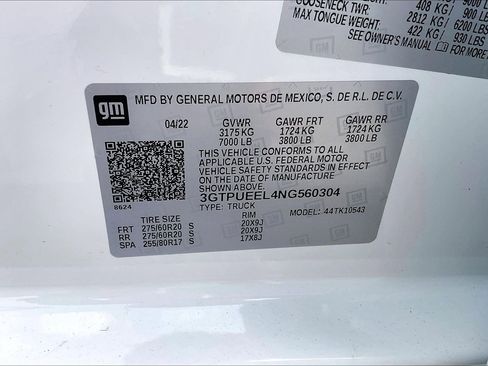 Used 2022 GMC Sierra 1500 AT4 w/ AT4 Premium Package AWD/4WD image 28