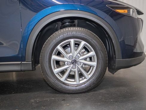 Used 2023 MAZDA CX-5 AWD 2.5 S w/ Select Package image 6
