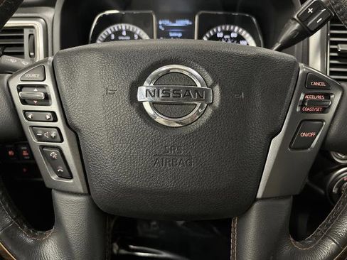 Used 2017 Nissan Titan Platinum Reserve AWD/4WD image 17