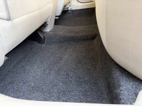 Used 2013 Toyota Prius Three FWD image 15