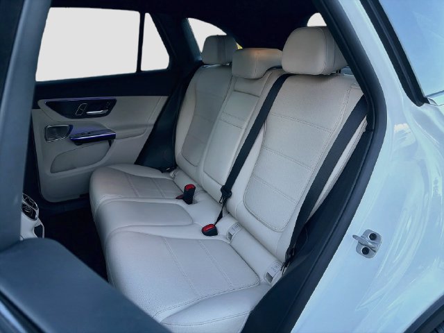 Certified 2026 Mercedes-Benz GLC 300 4MATIC image 25