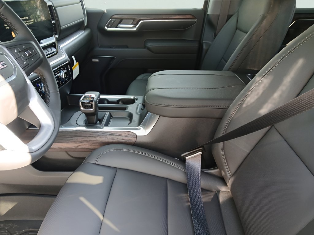 New 2026 GMC Sierra 1500 SLT w/ SLT Convenience Package RWD image 9