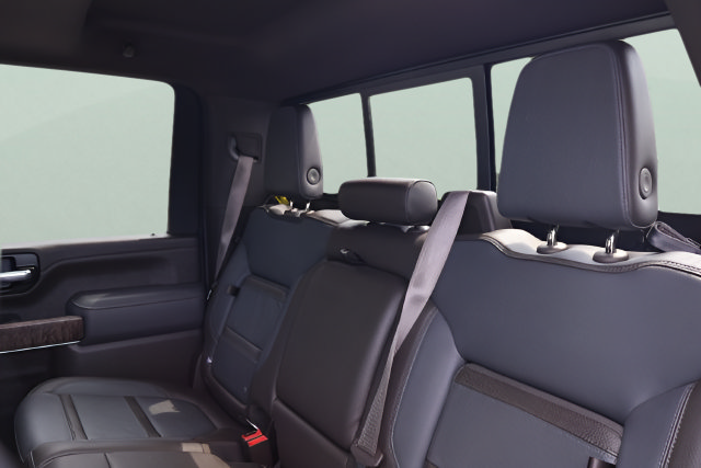 Used 2020 GMC Sierra 3500 Denali w/ Denali Ultimate Package AWD/4WD image 12