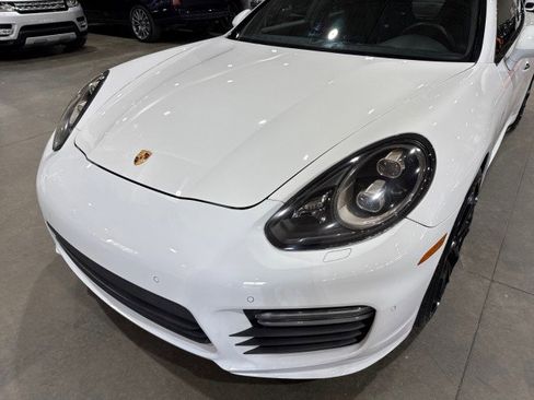 Used 2015 Porsche Panamera GTS image 33