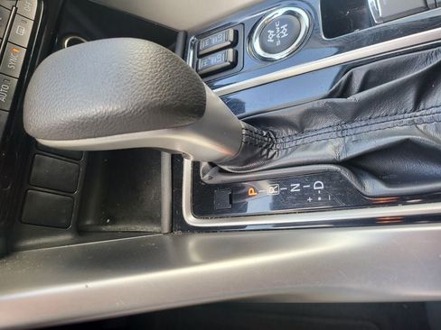 Used 2025 Mitsubishi Eclipse Cross SE AWD/4WD image 6