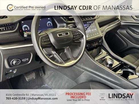 Certified 2023 Jeep Grand Cherokee Laredo image 15