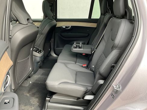 New 2026 Volvo XC90 B6 Plus w/ Protection Package image 28