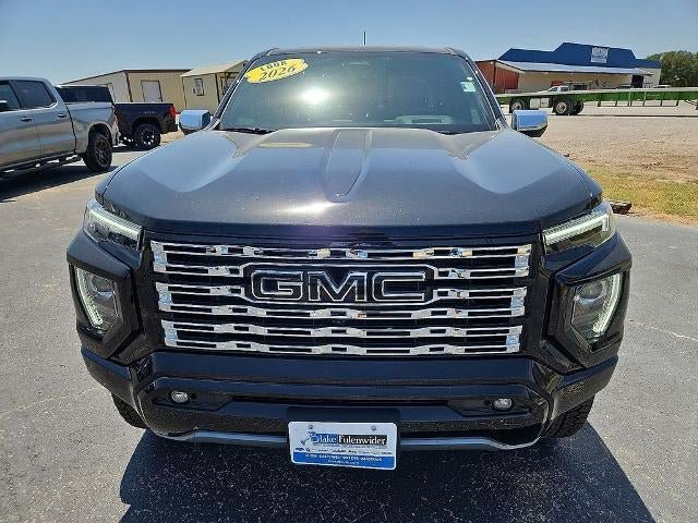 Used 2026 GMC Canyon Denali w/ LPO, Black Badging Package AWD/4WD image 12