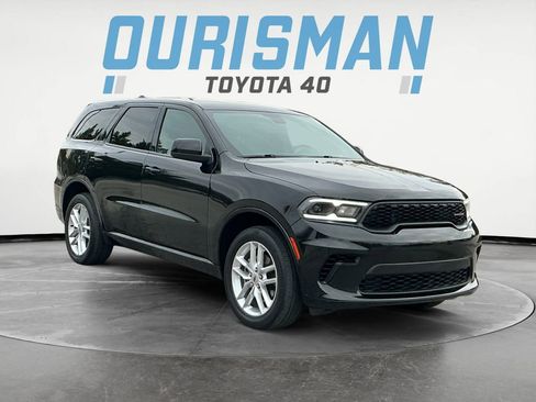 Used 2023 Dodge Durango GT image 1