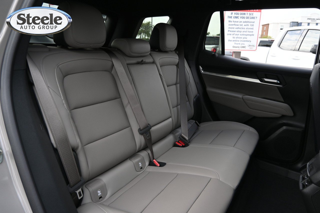 New 2027 GMC Terrain Elevation w/ Elevation Premium Package AWD/4WD image 24