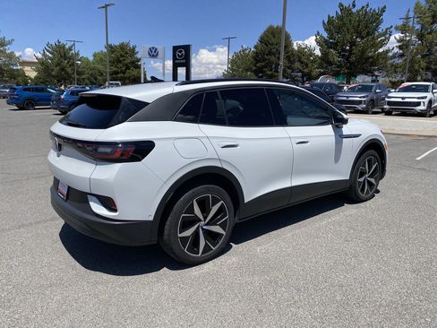 Certified 2023 Volkswagen ID.4 Pro S AWD/4WD image 44