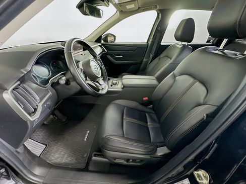 Used 2024 MAZDA CX-90 3.3 Turbo w/ Select Package image 13