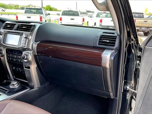 Used 2019 Toyota 4Runner Limited image 19