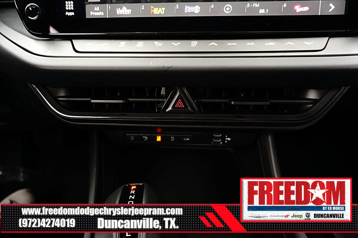 New 2026 Dodge Charger Scat Pack w/ Blacktop Package AWD/4WD image 21