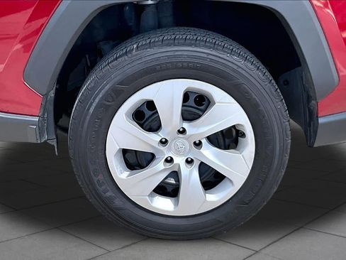 Used 2025 Toyota RAV4 LE FWD image 11