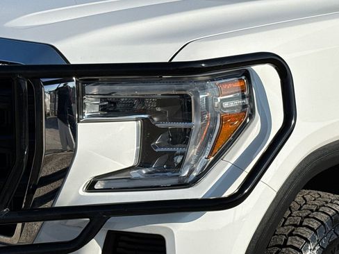 Used 2019 GMC Sierra 1500 4x4 Regular Cab w/ Convenience Package image 4