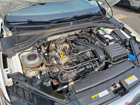 Used 2022 Volkswagen Jetta S FWD image 33