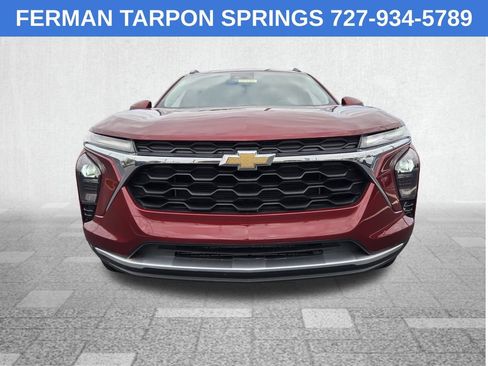 Certified 2025 Chevrolet Trax LT image 4