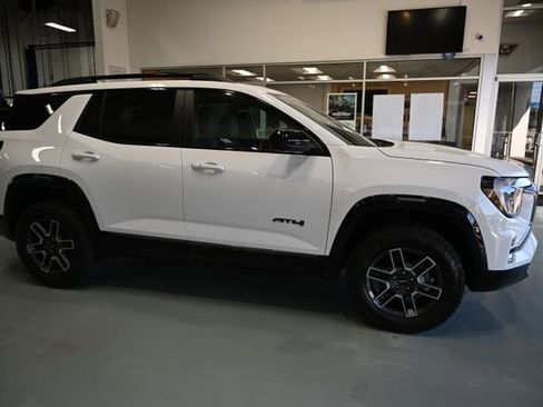 New 2026 GMC Terrain AT4 w/ Convenience Package III AWD/4WD image 4