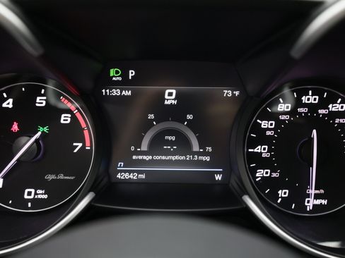 Used 2022 Alfa Romeo Giulia Sprint RWD image 19
