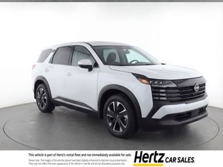 Used 2025 Nissan Kicks SV video 1