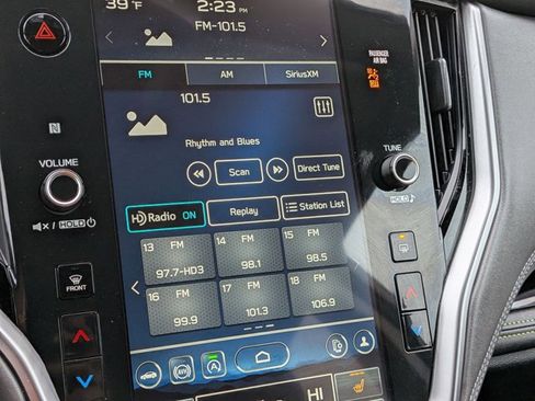 Used 2023 Subaru Outback Onyx Edition image 13