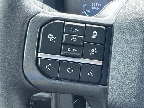 Used 2025 Ford F150 Lightning Flash AWD/4WD image 9
