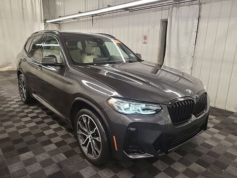 Used 2023 BMW X3 xDrive30i AWD/4WD image 3