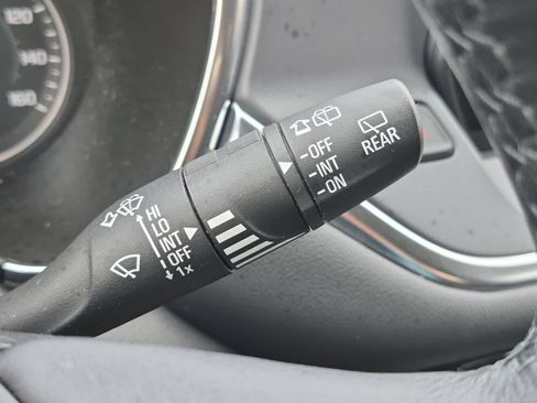 Used 2020 Chevrolet Blazer LT FWD image 25