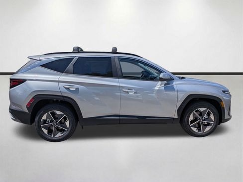 New 2026 Hyundai Tucson SEL FWD image 3